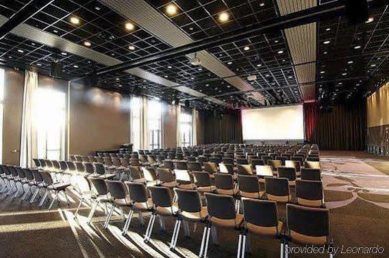Clarion Airport Hotel